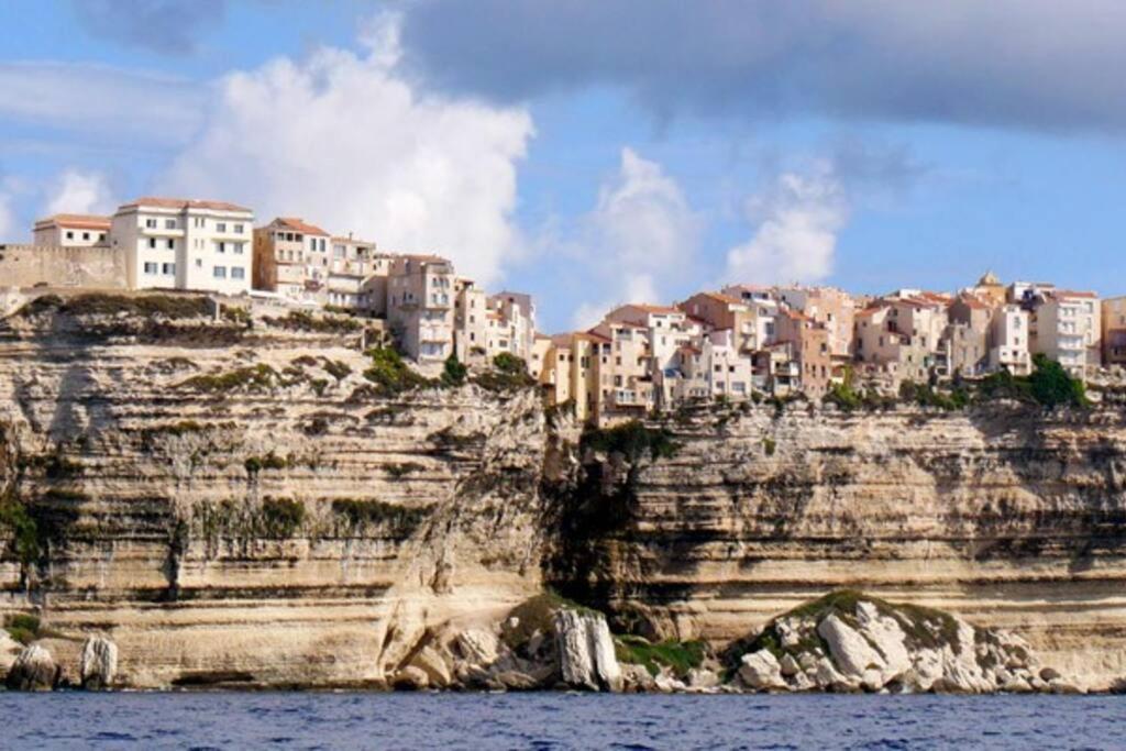 Apartamento Superbe T2 Neuf Bonifacio Avec Parking Gratuit Exterior foto